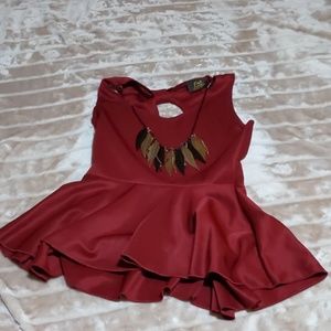 🆕 Dark Red Top w/ Feather Chain